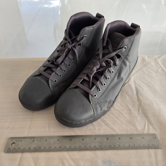 Altama Other - Men's Black and Gray High-Top Sneakers